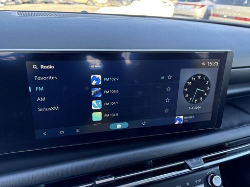 Used 2025 Hyundai Tucson SE image 17