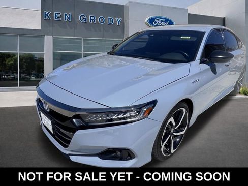Used 2022 Honda Accord Sport image 1