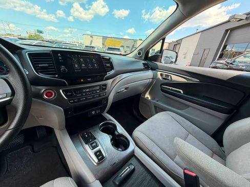 Used 2021 Honda Pilot EX image 17