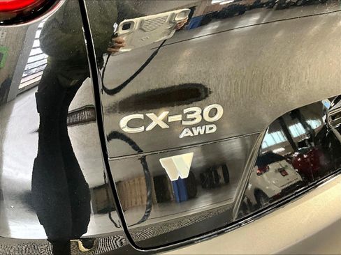 Used 2023 MAZDA CX-30 AWD 2.5 S w/ Select Package image 23