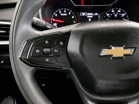 Used 2023 Chevrolet TrailBlazer LS FWD image 20