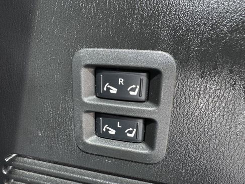 Used 2019 INFINITI QX80 Luxe image 16