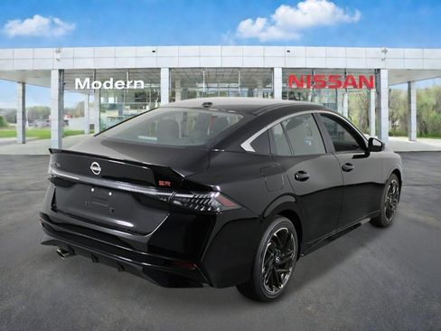 New 2026 Nissan Sentra SR FWD image 5