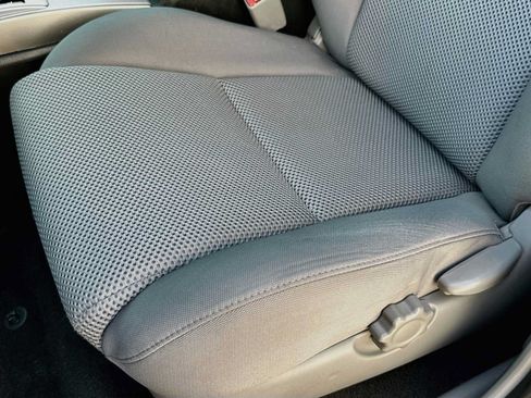 Used 2012 Toyota Tacoma 4x4 Double Cab w/ TRD Sport Pkg image 19