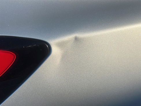 Used 2022 Nissan Pathfinder SL image 10