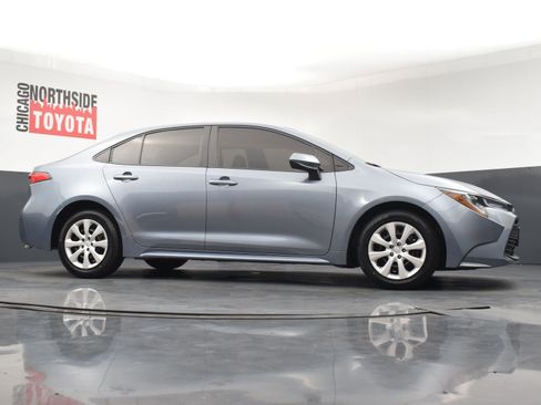 Used 2024 Toyota Corolla LE image 27