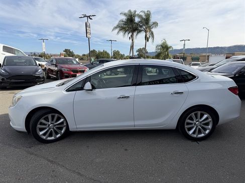 Used 2014 Buick Verano FWD image 4