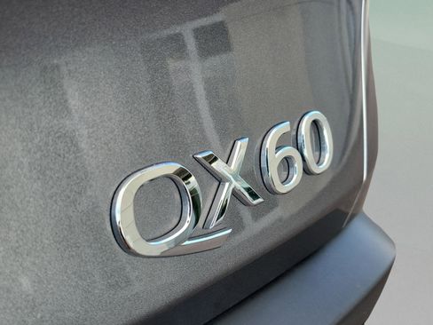 Certified 2025 INFINITI QX60 Pure image 9