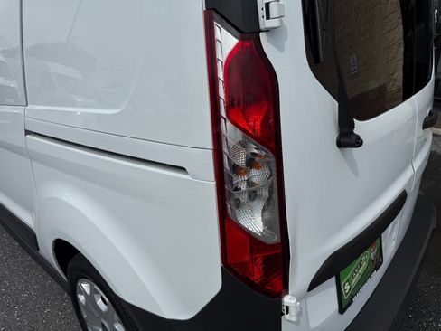Used 2018 Ford Transit Connect XL image 36