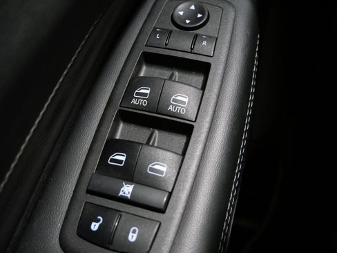 Used 2022 Dodge Durango GT image 14