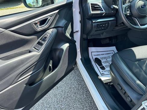 Used 2022 Subaru Forester Premium w/ Popular Package #1 image 9