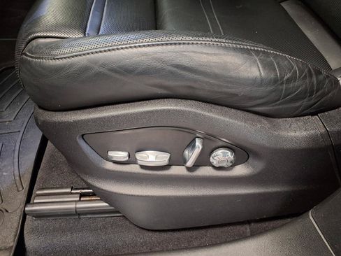 Used 2019 Porsche Cayenne S AWD/4WD image 21
