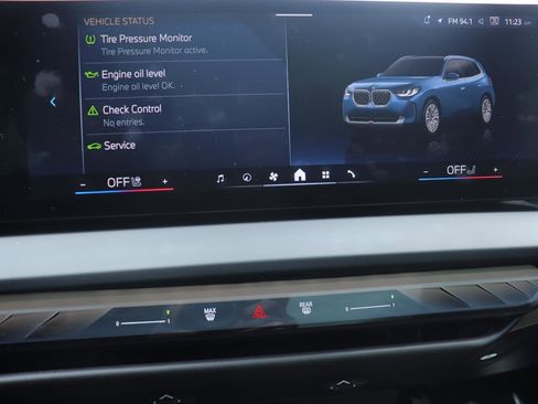 Used 2025 BMW X3 xDrive30i w/ Premium Package image 35