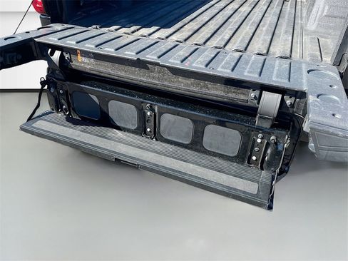 Used 2021 GMC Sierra 1500 AT4 w/ AT4 Premium Package image 36