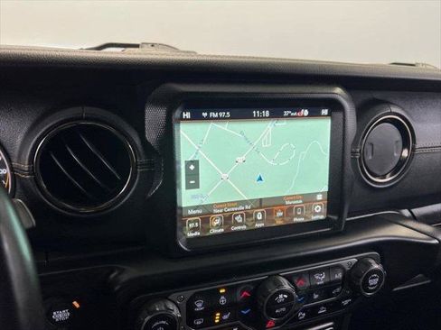 Certified 2022 Jeep Wrangler Unlimited Sahara image 37