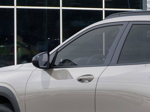 New 2026 Chevrolet Trax RS w/ Sunroof Package image 12