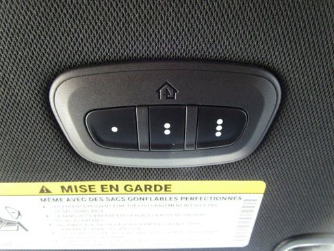 Used 2020 Chrysler Pacifica Touring-L Plus w/ S Appearance Package FWD image 24