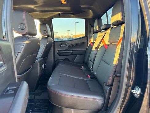 Used 2023 Chevrolet Colorado Z71 w/ Z71 Convenience Package 2 image 13