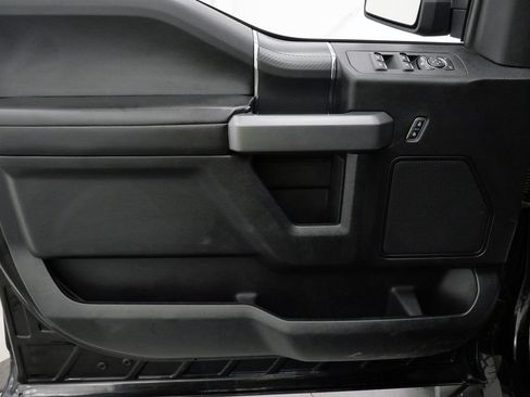 Used 2018 Ford F150 XLT w/ Equipment Group 302A Luxury AWD/4WD image 12