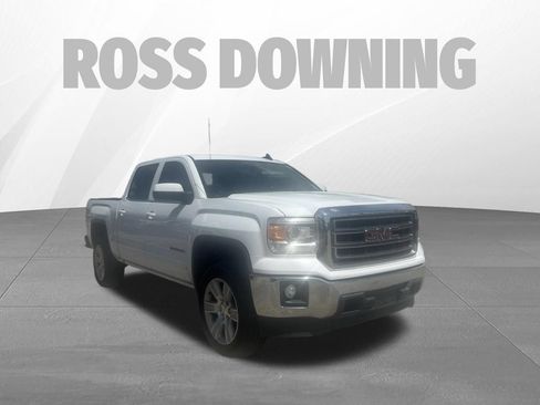 Used 2015 GMC Sierra 1500 SLE w/ SLE Value Package RWD image 3