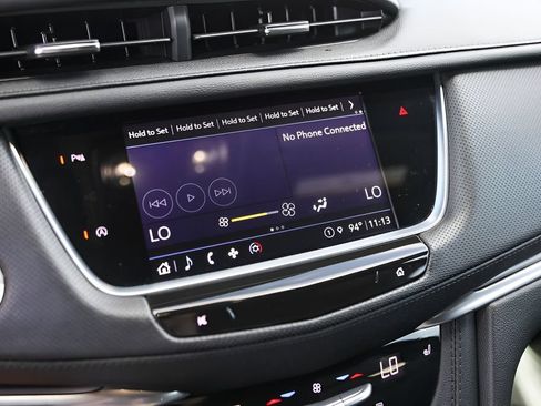 Used 2024 Cadillac XT5 Luxury FWD image 16