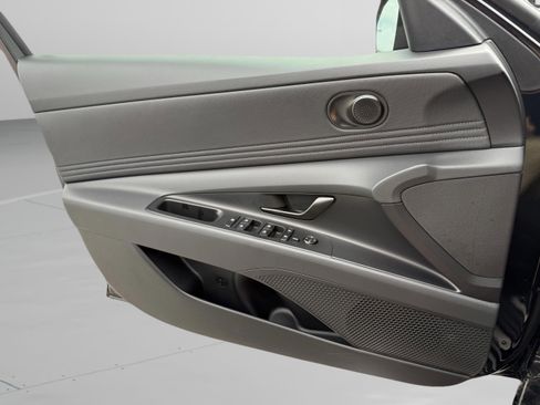 New 2025 Hyundai Elantra Sport image 26