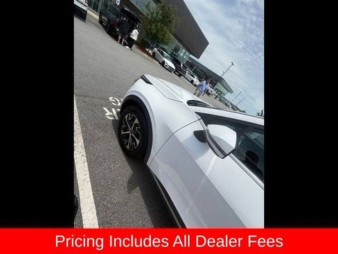 Used 2023 Kia Sportage EX FWD image 5