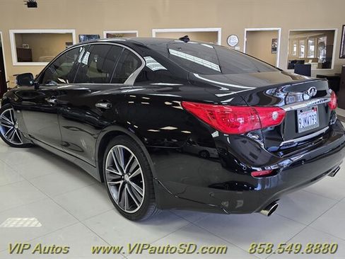 Used 2016 INFINITI Q50 3.0t Premium w/ Driver Assistance Package RWD image 3