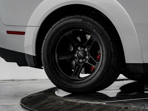 Used 2018 Dodge Challenger SRT Demon image 98