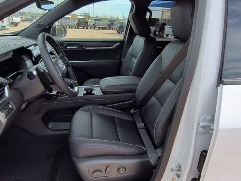 New 2026 GMC Acadia Elevation w/ Black Edition image 13