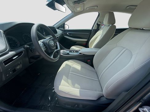 Used 2023 Hyundai Sonata SEL FWD image 16