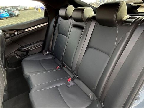 Used 2018 Honda Civic EX-L image 10