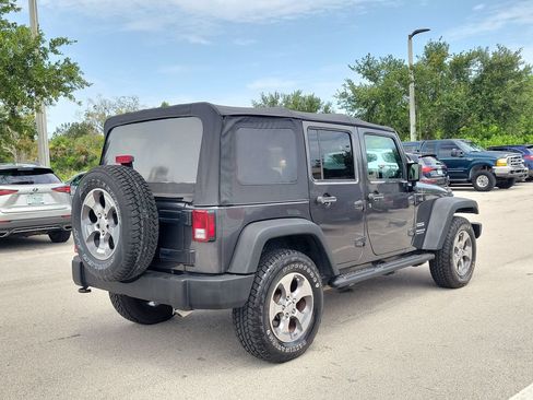 Used 2017 Jeep Wrangler Unlimited Sport w/ Quick Order Package 23S AWD/4WD image 4