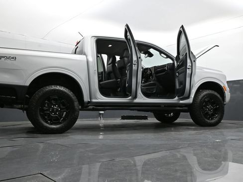 Used 2026 Ford Ranger Lariat w/ FX4 Off-Road Package AWD/4WD image 26