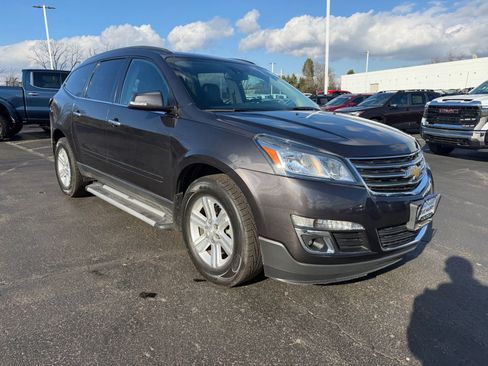 Used 2014 Chevrolet Traverse LT image 4