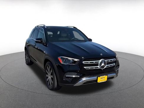 Used 2026 Mercedes-Benz GLE 350 4MATIC image 3