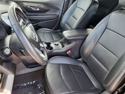 Used 2024 GMC Terrain SLT