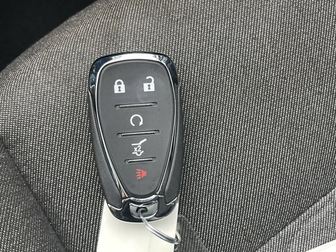 Certified 2018 Chevrolet Equinox LT image 33