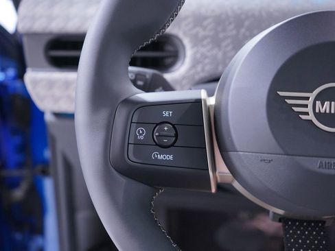 Used 2025 MINI Cooper S image 16