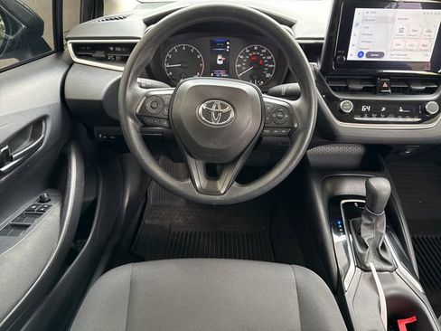 Used 2024 Toyota Corolla LE w/ LE Convenience Package FWD image 19