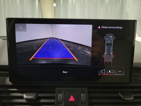 Used 2022 Audi Q5 2.0T Premium w/ Convenience Package image 20