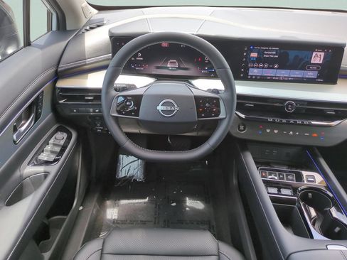 Certified 2026 Nissan Murano SL AWD/4WD image 13