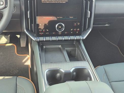 New 2026 GMC Acadia AT4 image 16