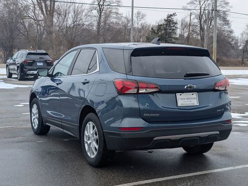 Used 2024 Chevrolet Equinox LT w/ LPO, Floor Liner Package image 6