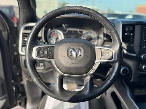 Used 2020 RAM 1500 Big Horn AWD/4WD image 17
