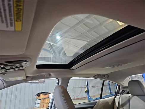 New 2025 Subaru Legacy Limited image 29