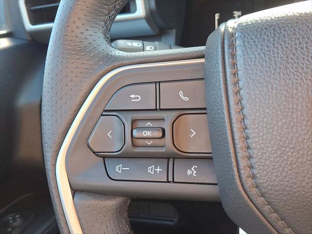 Certified 2026 Toyota 4Runner SR5 AWD/4WD image 17