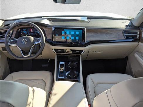New 2026 Volkswagen Atlas SE FWD image 13