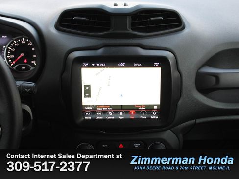 Used 2022 Jeep Renegade Limited image 15
