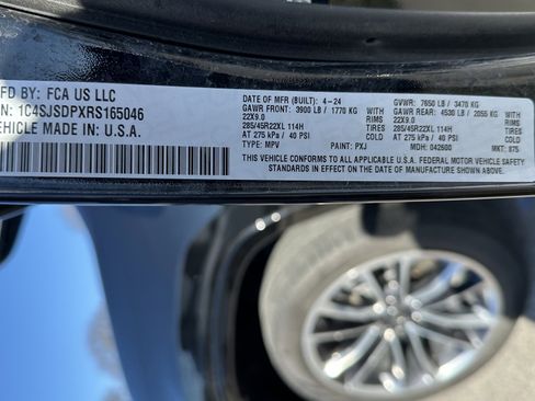 Used 2024 Jeep Wagoneer L Series III w/ Premium Group I image 34